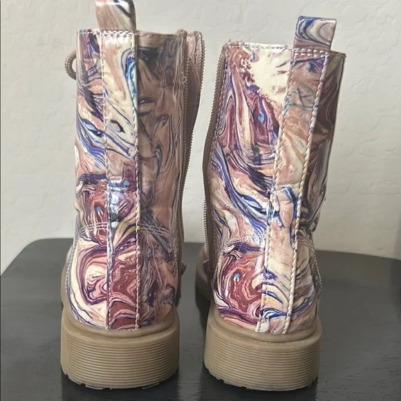 Beige Manmade Upper Shoes - Picture 5 of 7